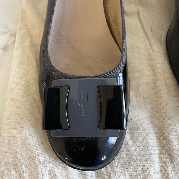 Salvatore Ferragamo Block Heel - Picture 11 of 11